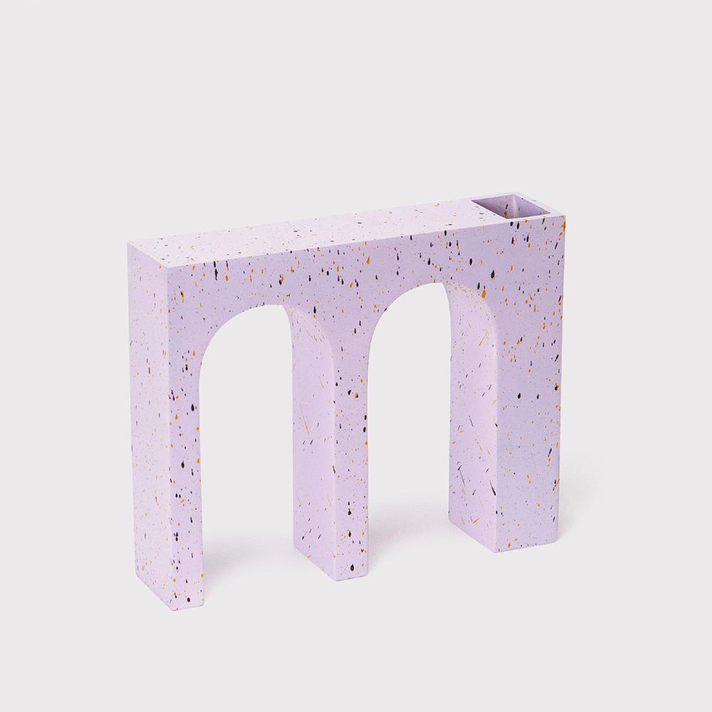 Jarron Resina Acquedotto Double Lilac de DOIY