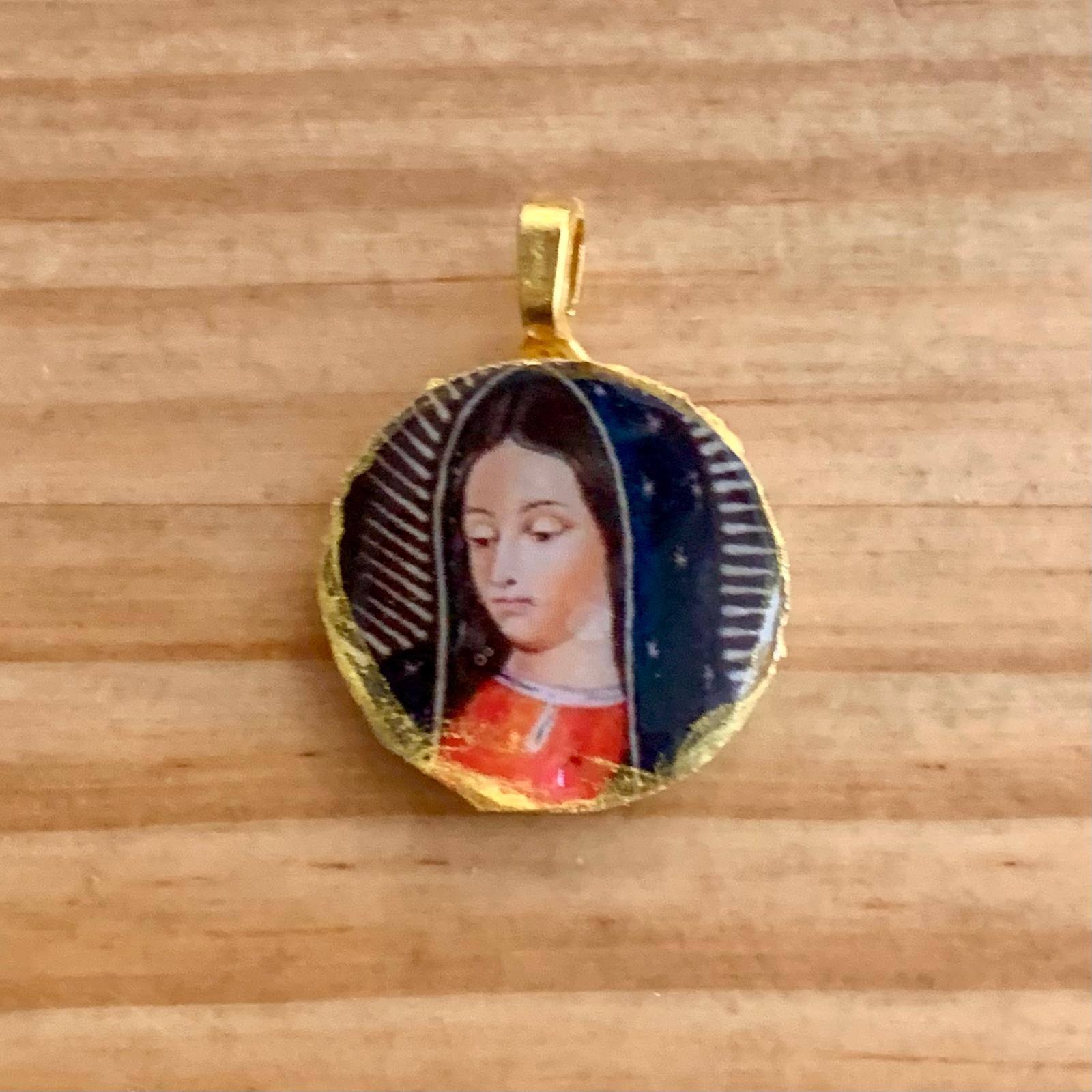 COLLAR CORDON MEDALLA REDONDA VIRGEN DE GUADALUPE