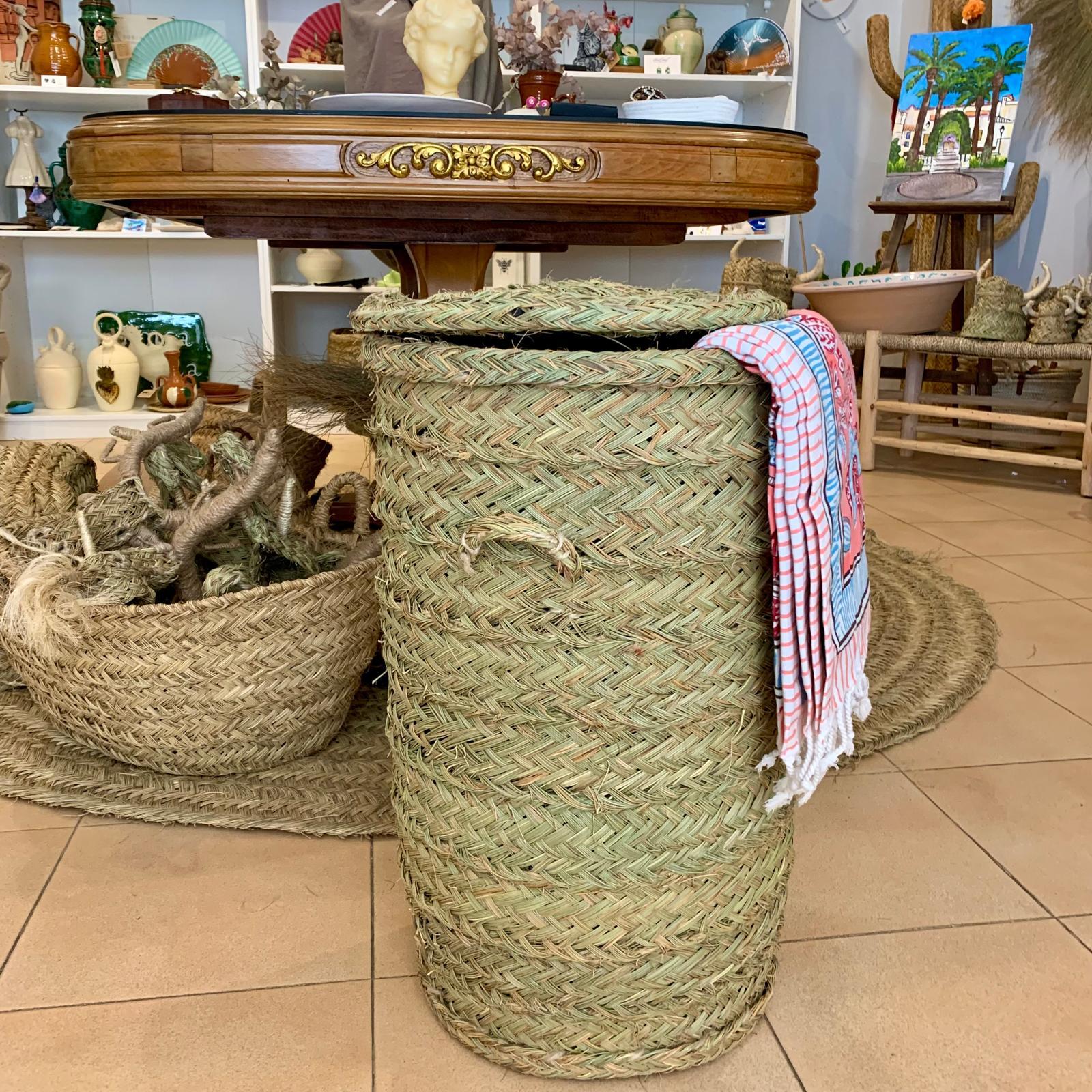CESTA ROPA REDONDA CON TAPA ESPARTO 