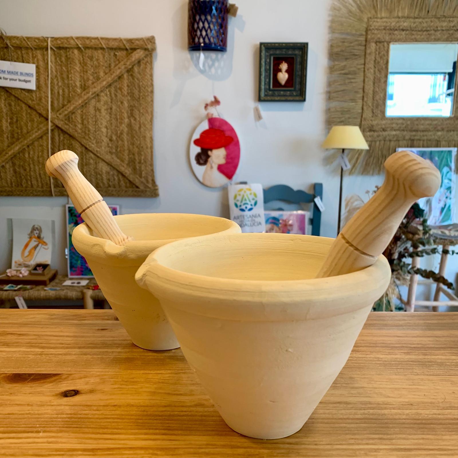 MORTERO COCINA CON MAZA MADERA