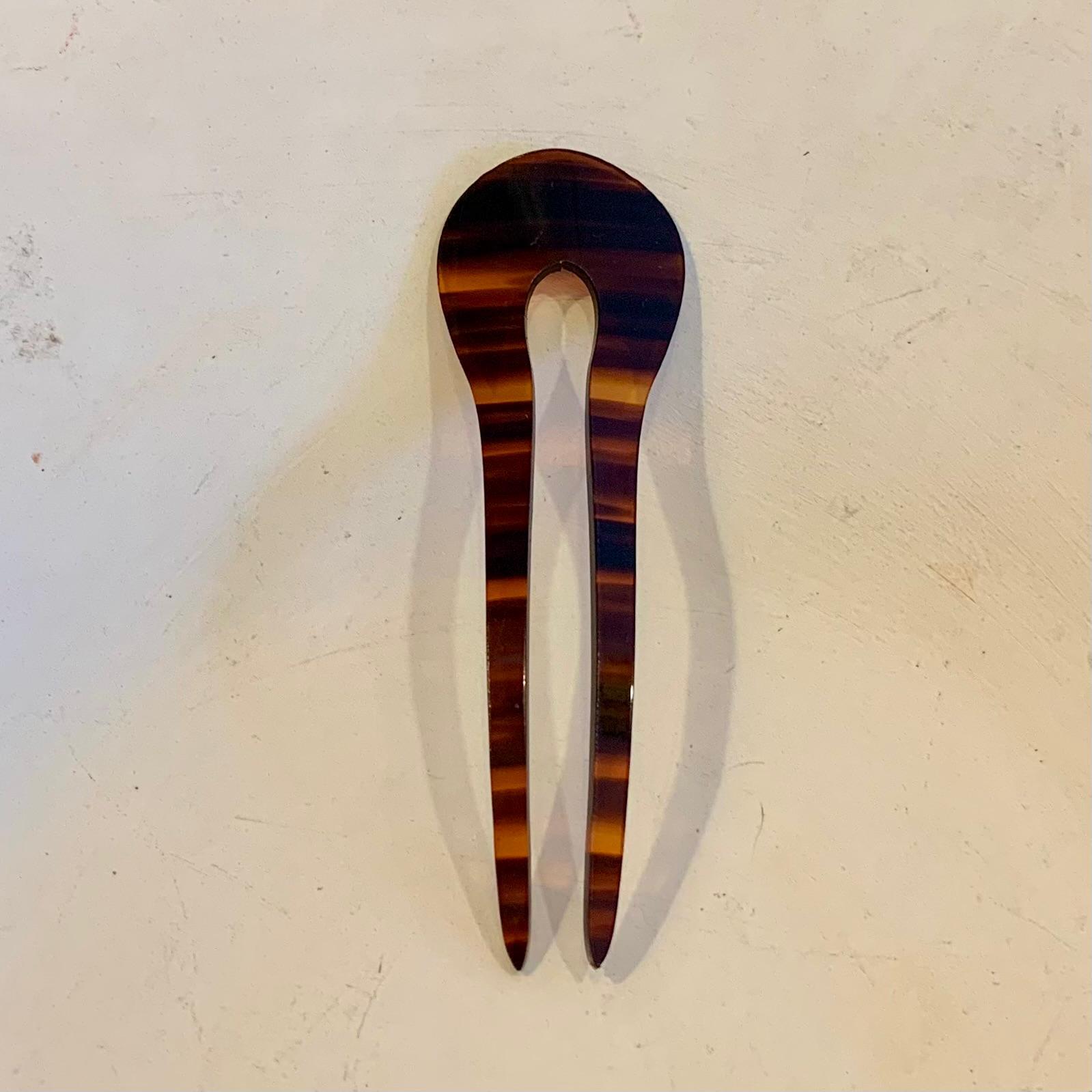 PEINA 9 CM CONCHA