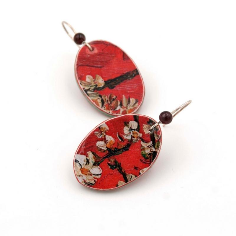 PENDIENTES ALMENDRO ROJO OVALADOS