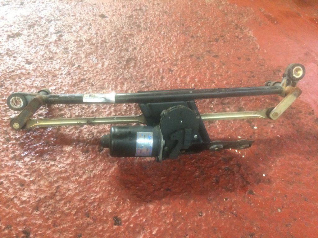 MOTOR LIMPIAPARABRISAS DL 