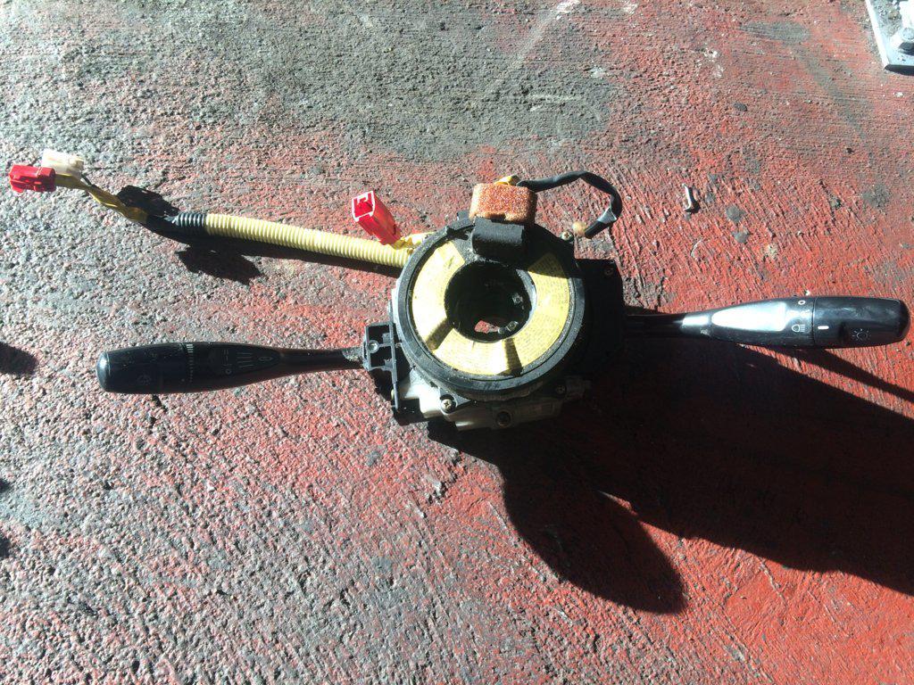 LLAVE LUCES CON SENSOR DE GIRO 
