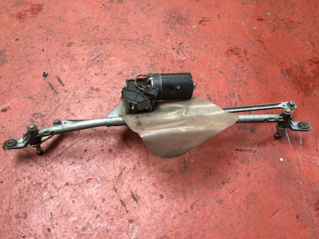 MOTOR LIMPIAPARABRISAS DL 