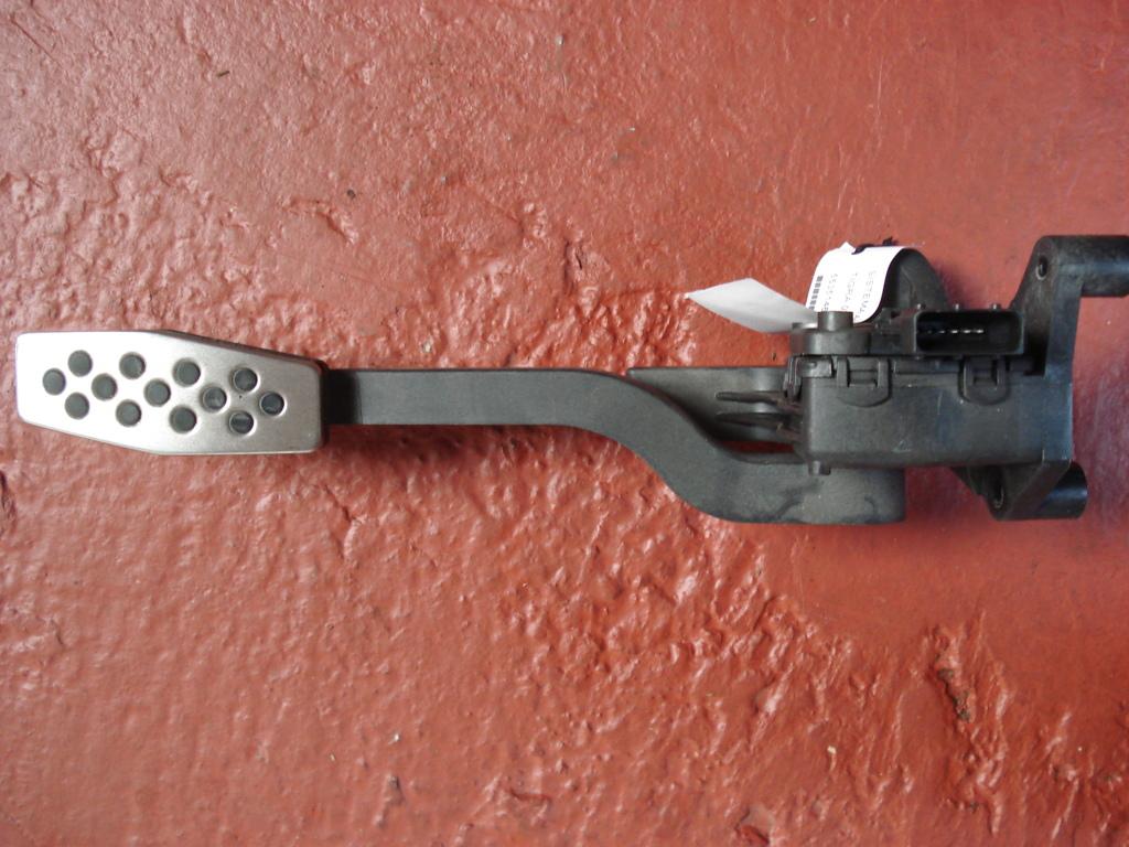 ACELERADOR ELECTRICO