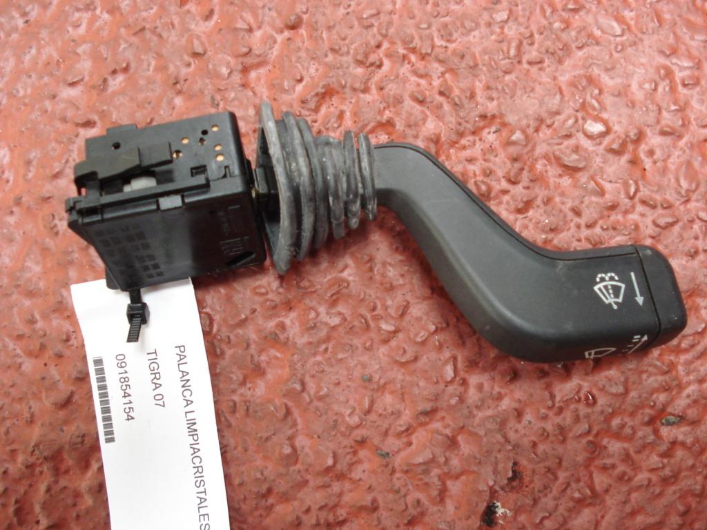 LLAVE LIMPIAPARABRISAS