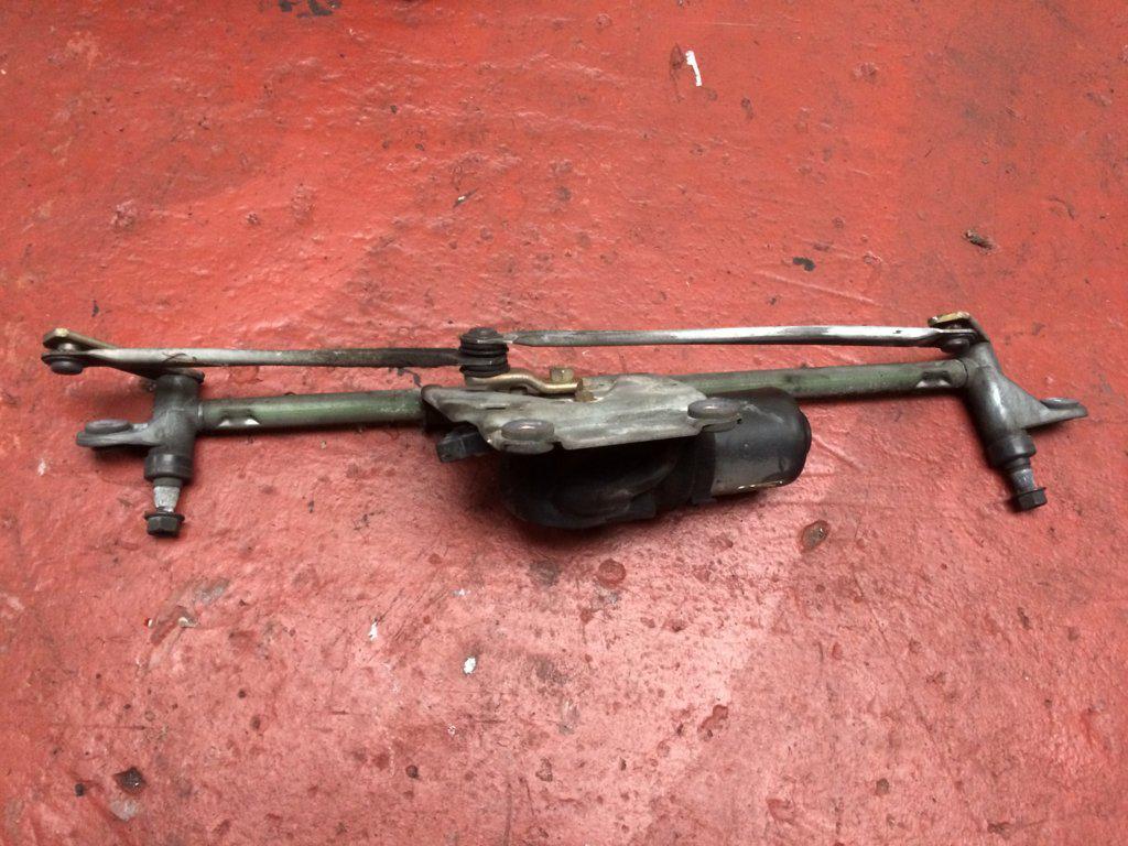 MOTOR LIMPIAPARABRISAS DL