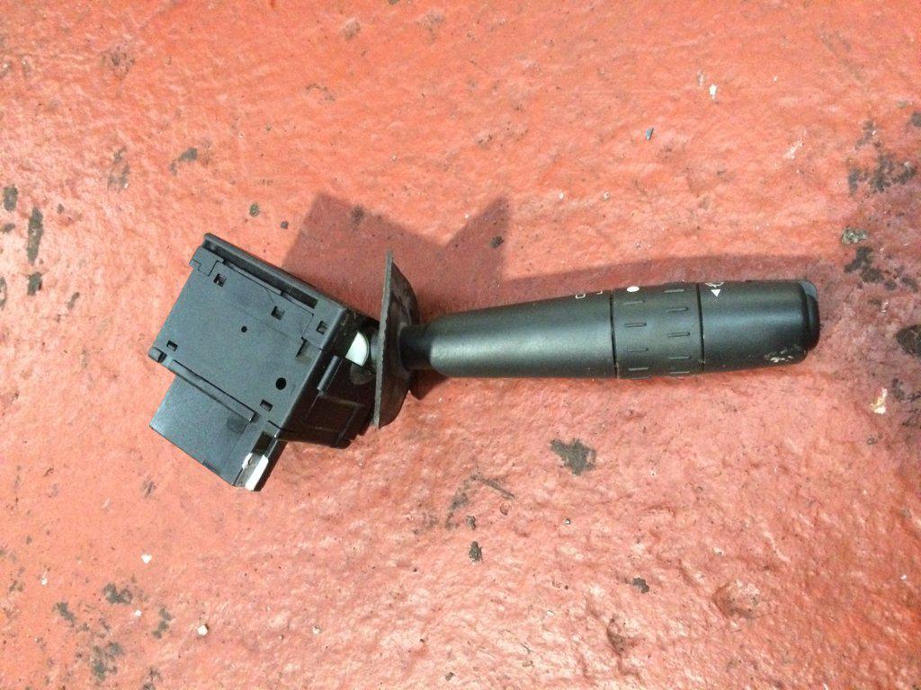 LLAVE LIMPIAPARABRISAS 