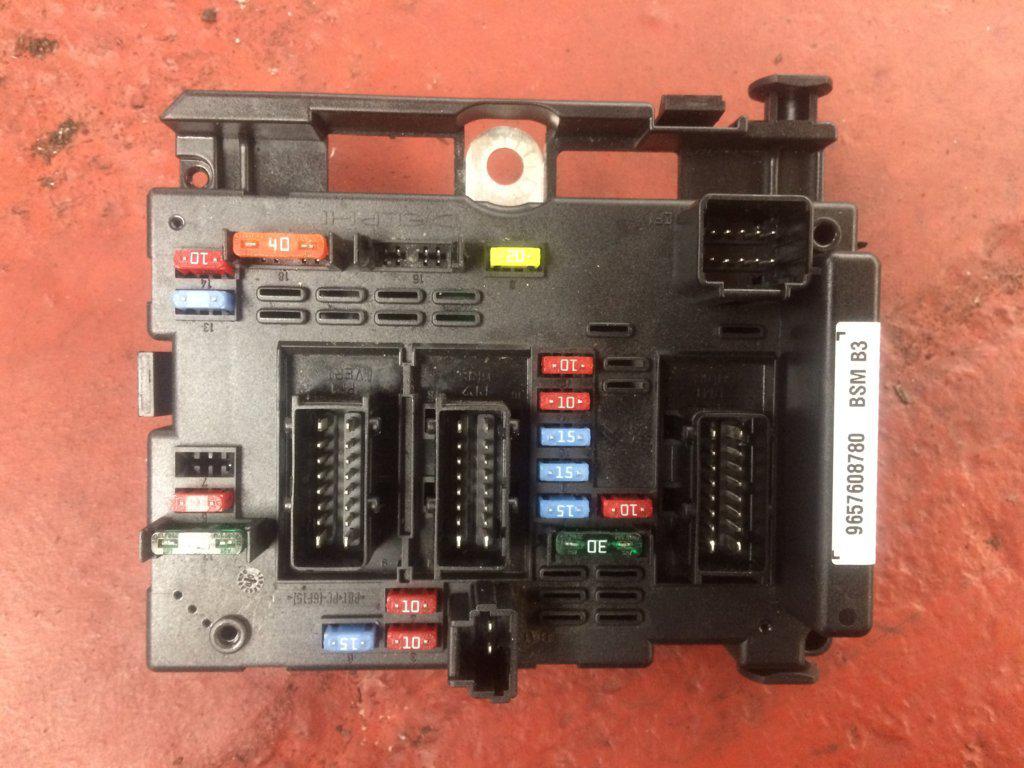 CAJA FUSIBLES BSM B3