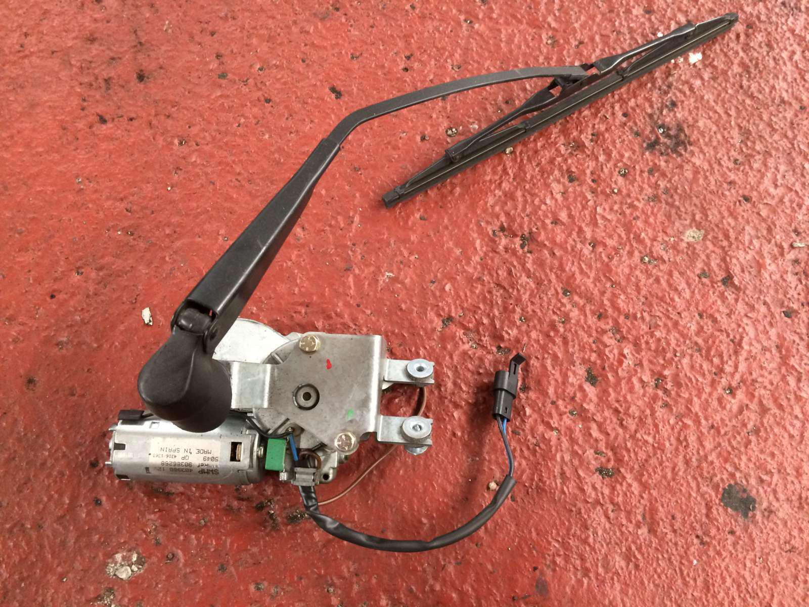 MOTOR LIMPIAPARABRISAS TRAS 