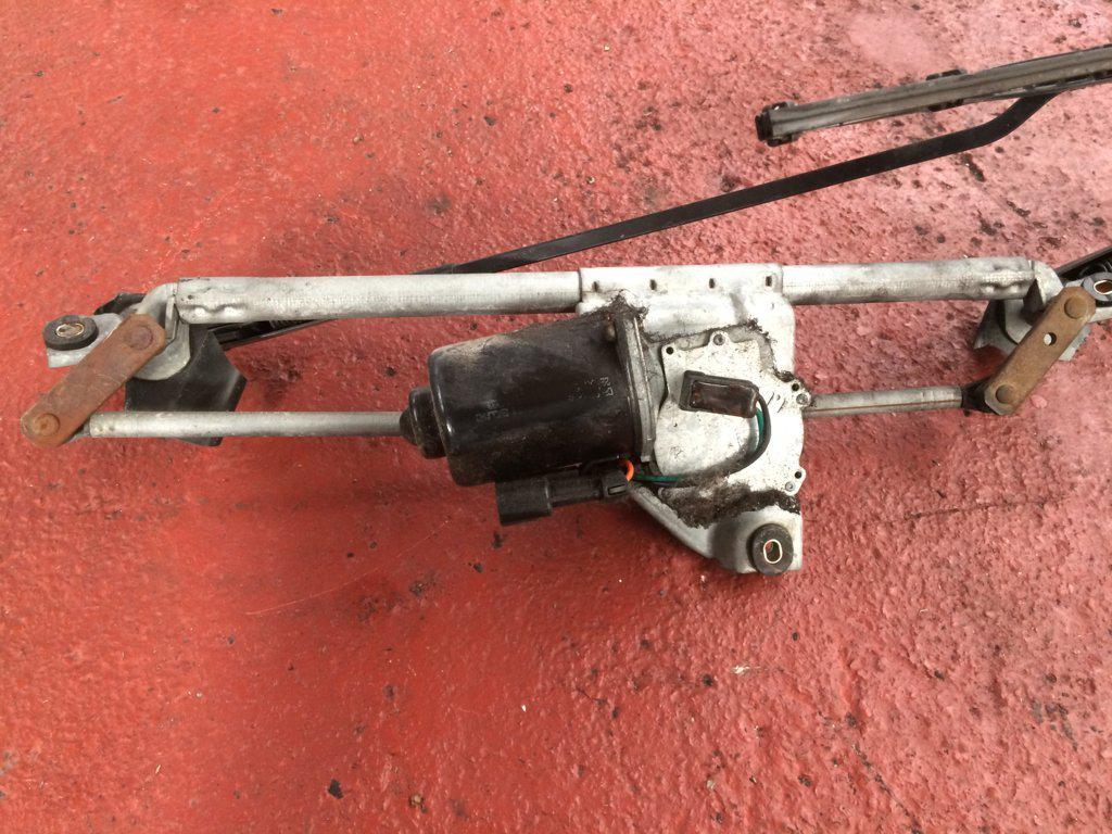  MOTOR LIMPIAPARABRISAS DEL 