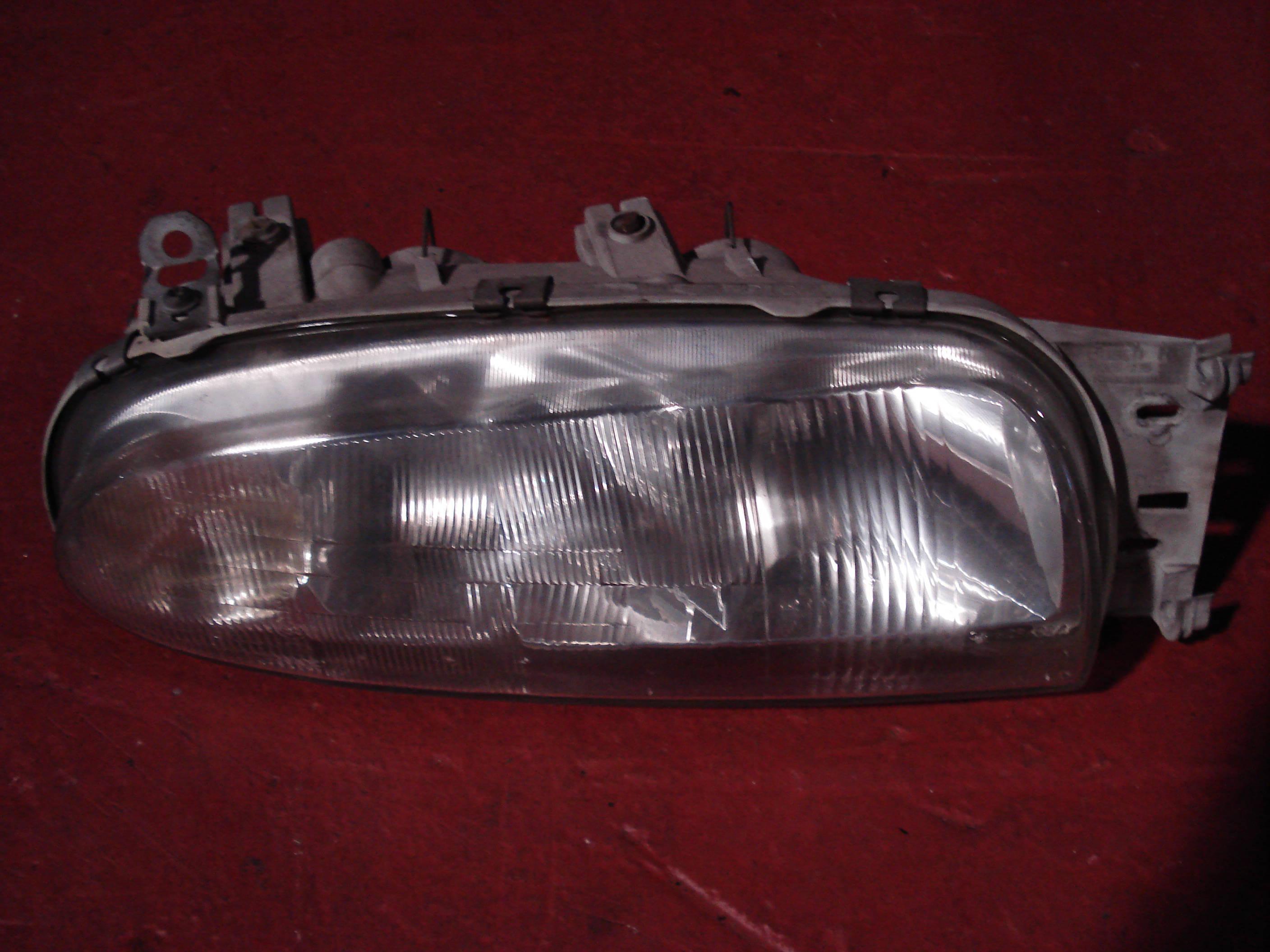 Faro delantero dr