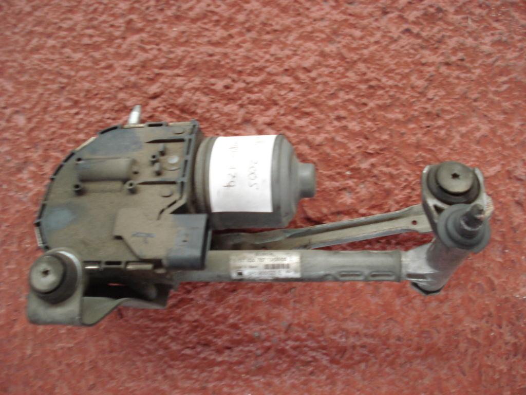 MOTOR LIMPIAPARABRISAS DEL