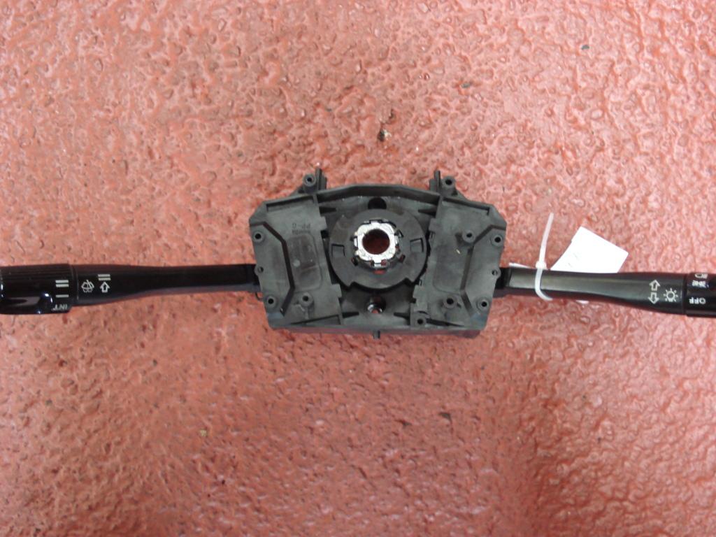 LLAVE DE LUCES