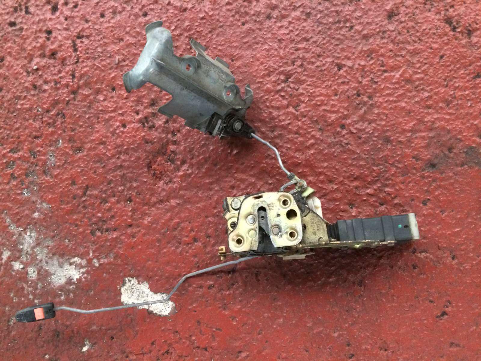 CERRADURA IZ