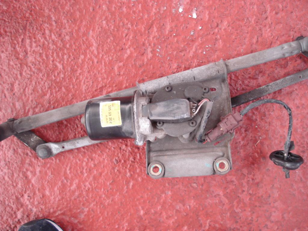 MOTOR DE LIMPIAS PEUGEOT 406