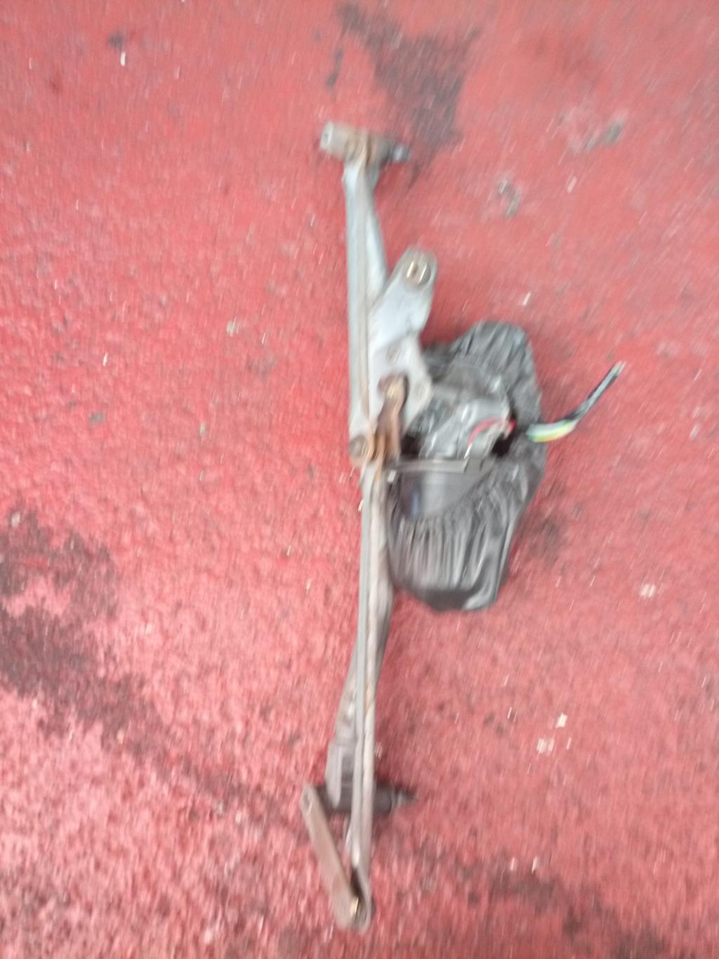 MOTOR LIMPIAPARABRISAS DL 