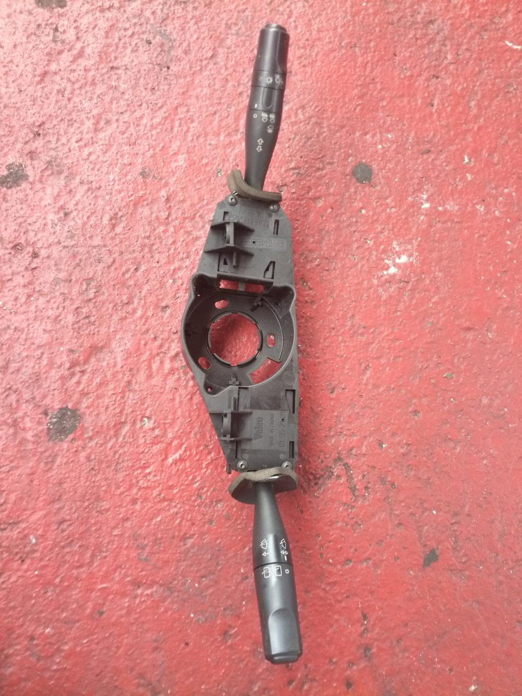  LLAVE LUCES Y LIMPIAPARABRISAS 