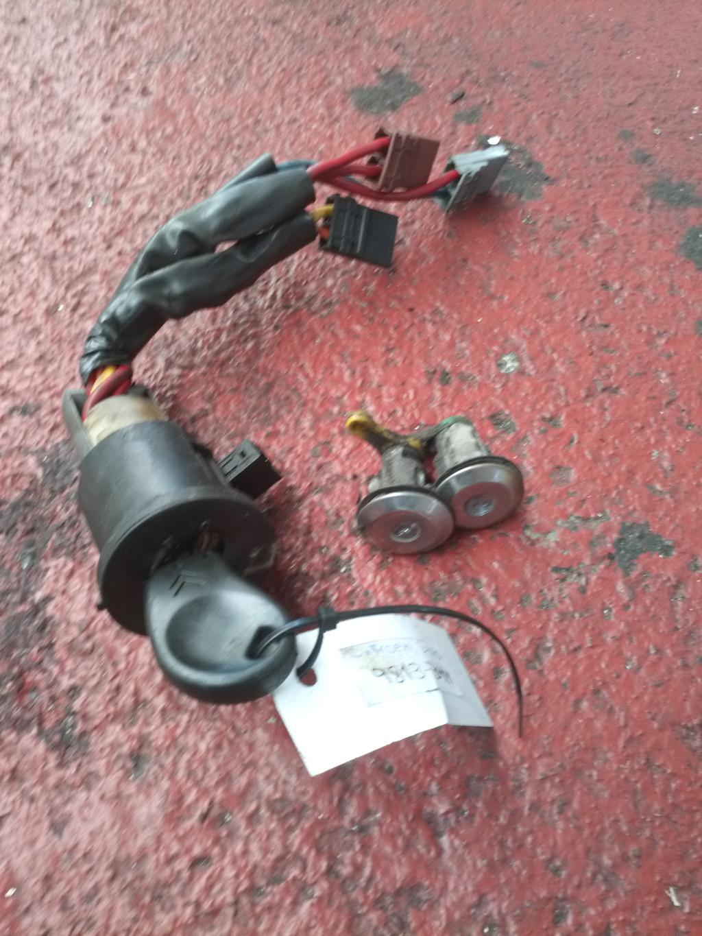CLAUSOR LLAVE + BOMBINES 