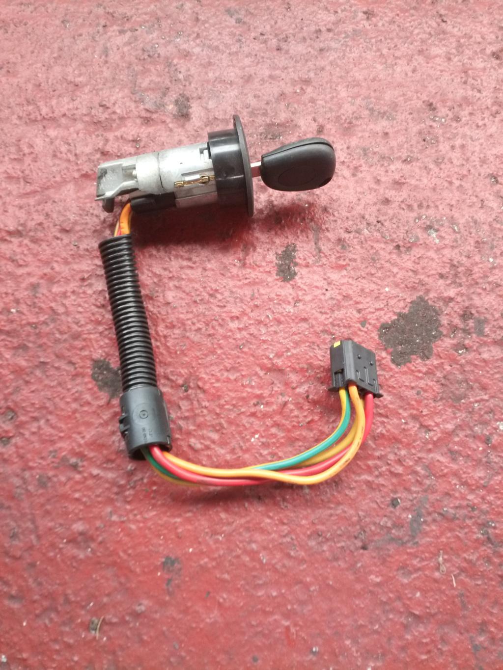  CLAUSOR+LLAVE 