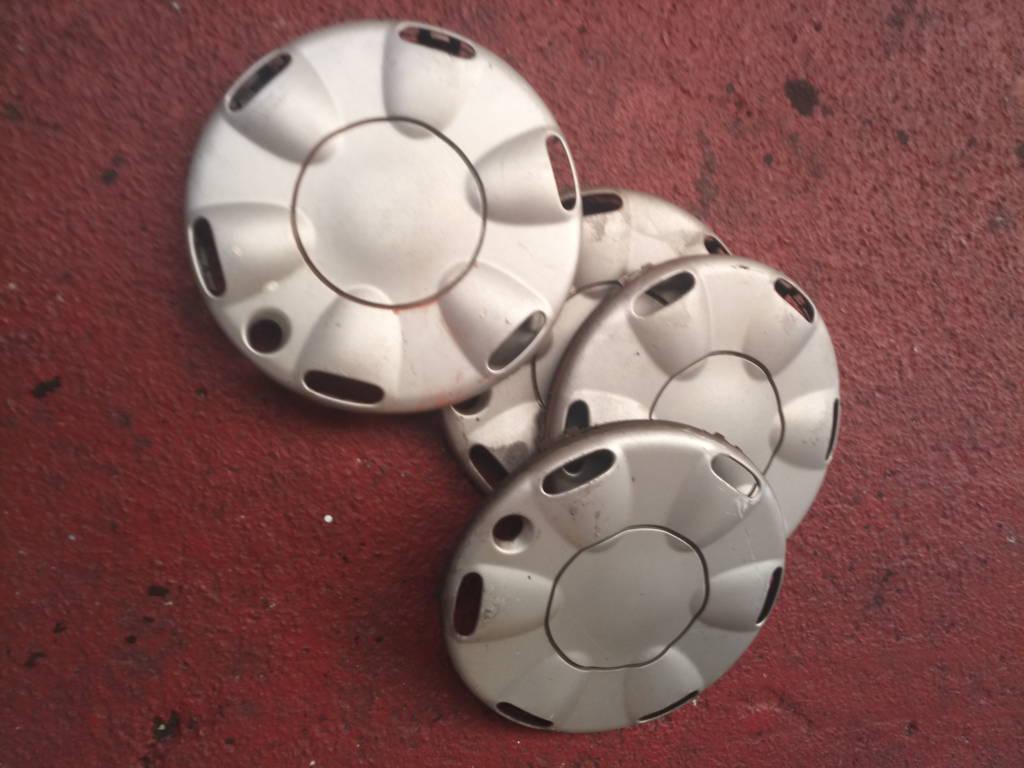  TAPACUBOS 