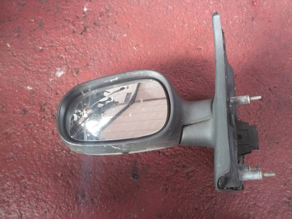 ESPEJO IZDO