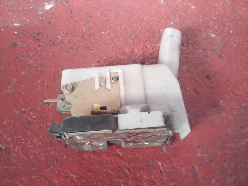 CERRADURA TR IZDA 