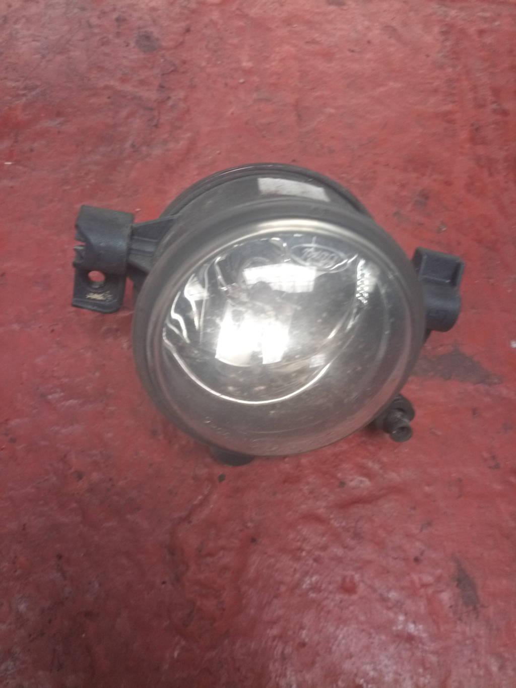 FARO ANTINIEBLA DL IZDA 