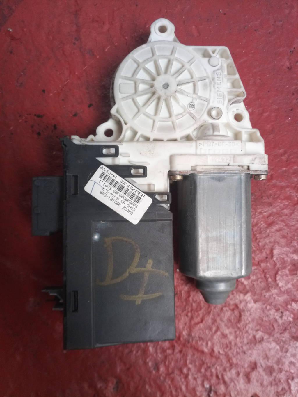 MOTOR ELEVALUNAS DL IZDO 