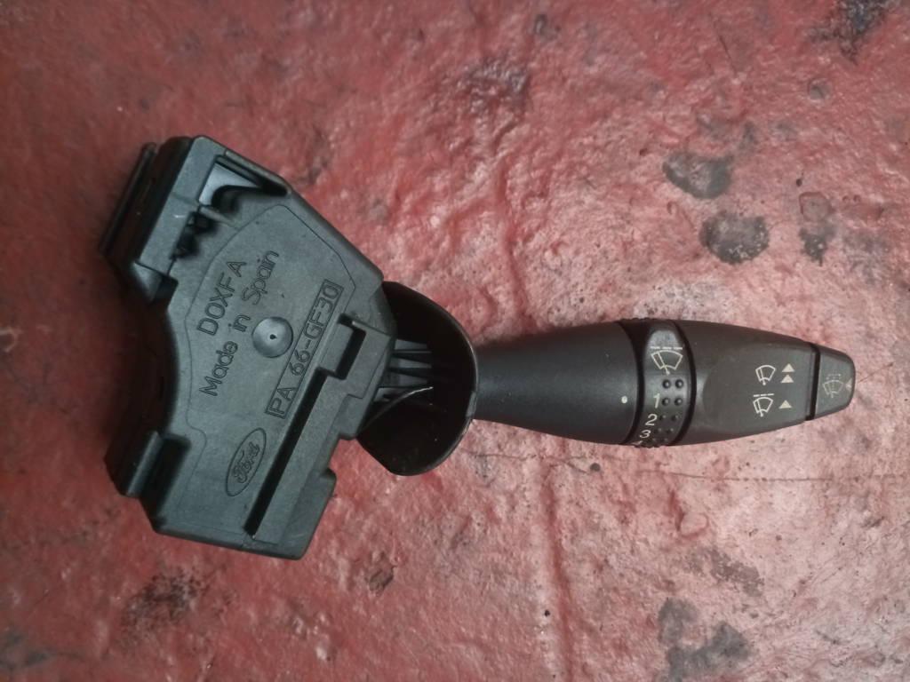 LLAVE LIMPIAPARABRISAS 