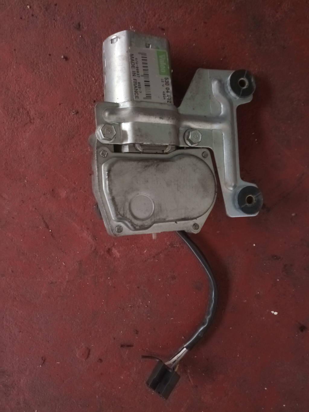 MOTOR LIMPIAPARABRISAS TR