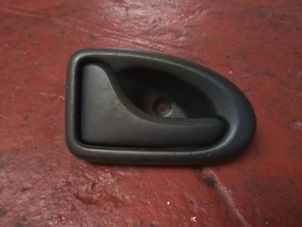 MANETA INTERIOR DL IZDA 