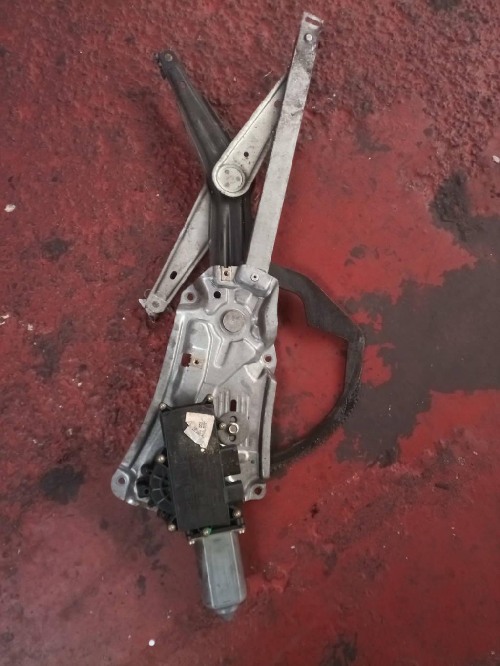 ELEVALUNAS DL IZDO