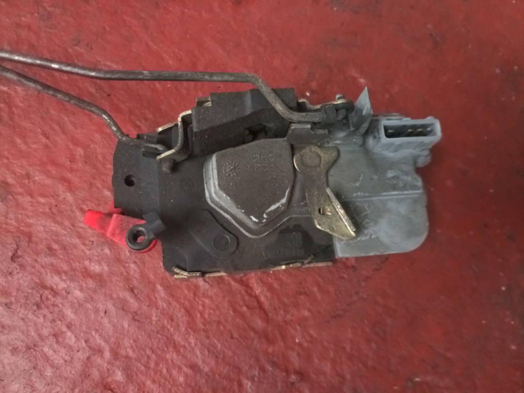CERRADURA TR IZDA