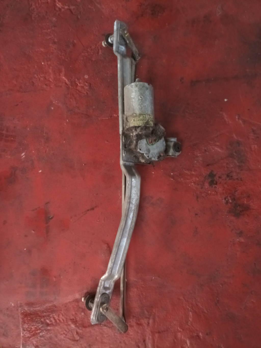 MOTOR LIMPIAPARABRISAS DL