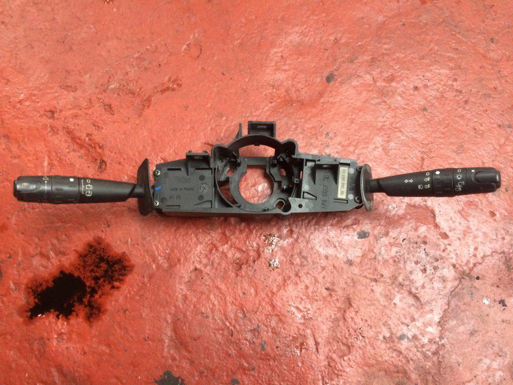 LLAVE LUCES Y LIMPIAPARABRISAS 