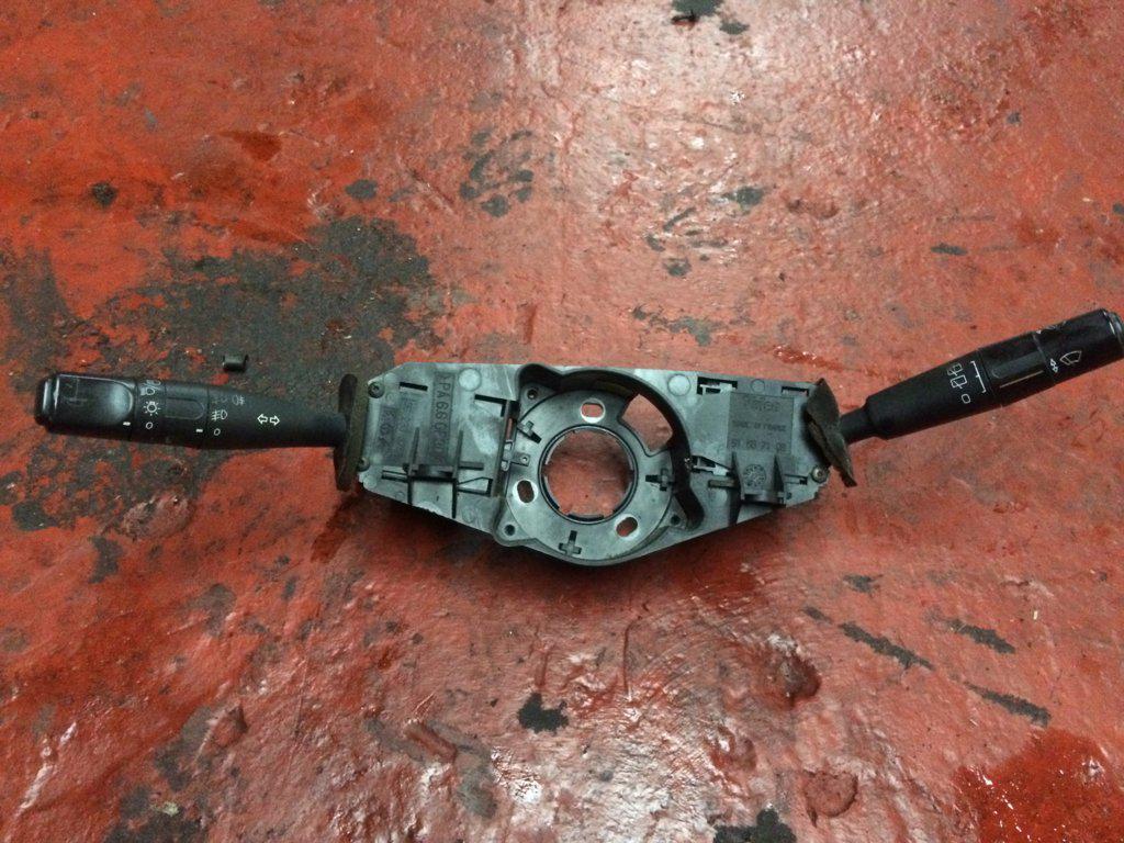 LLAVE LUCES Y LIMPIAPARABRISAS 
