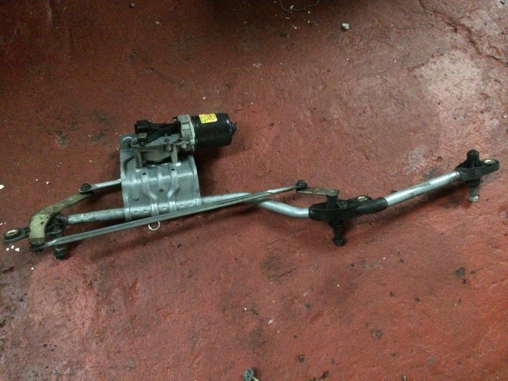 MOTOR LIMPIAPARABRISAS DL 