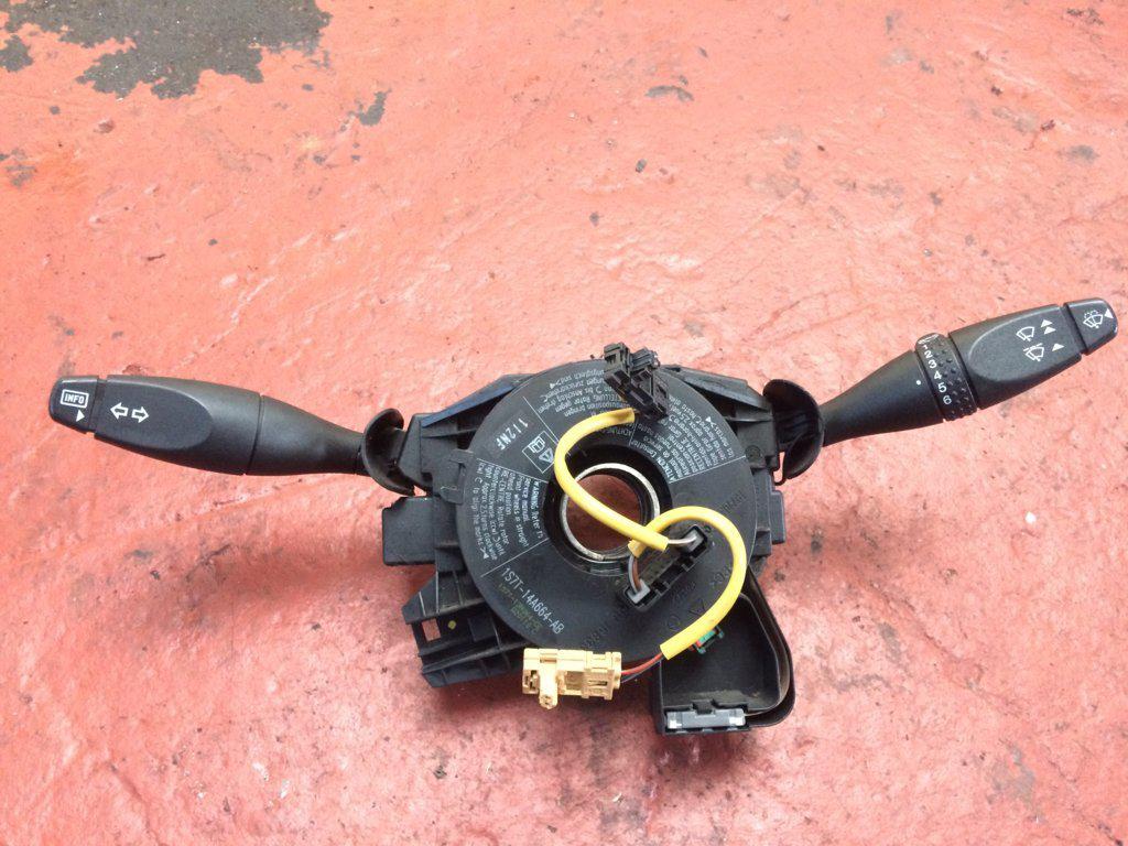  LLAVE LUCES CON SENSOR DE GIRO 