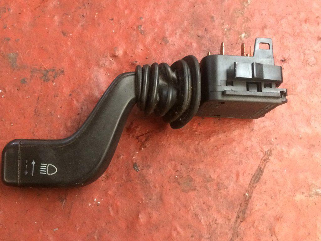LLAVE DE LUCES