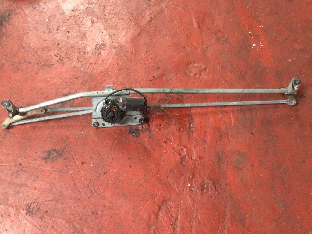 MOTOR LIMPIAPARABRISAS DL 