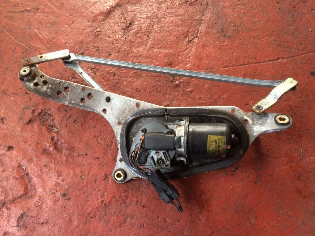 MOTOR LIMPIAPARABRISAS DL 