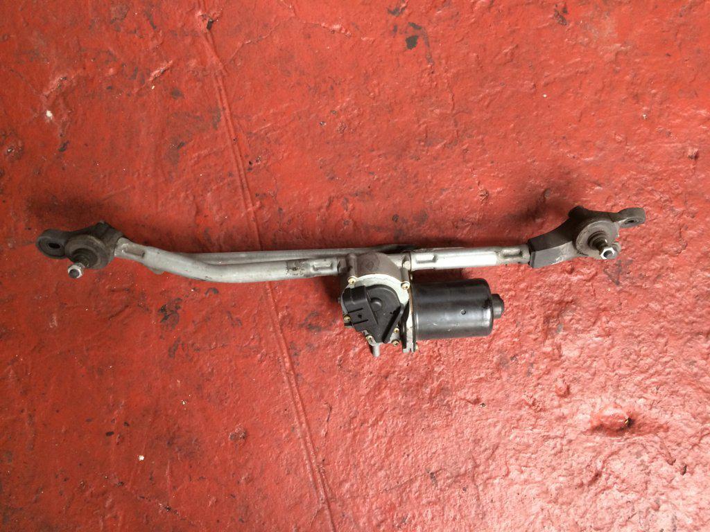 MOTOR LIMPIAPARABRISAS 