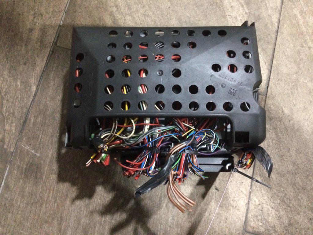CAJA RELES 