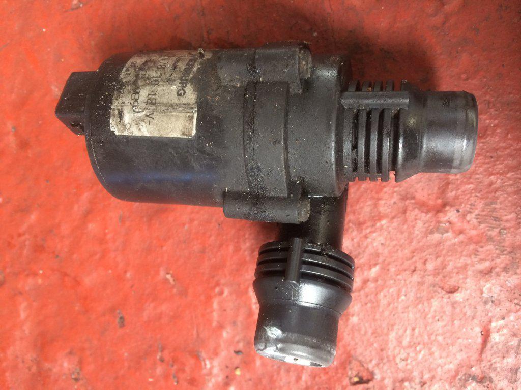 BOMBA CIRCULACION AGUA