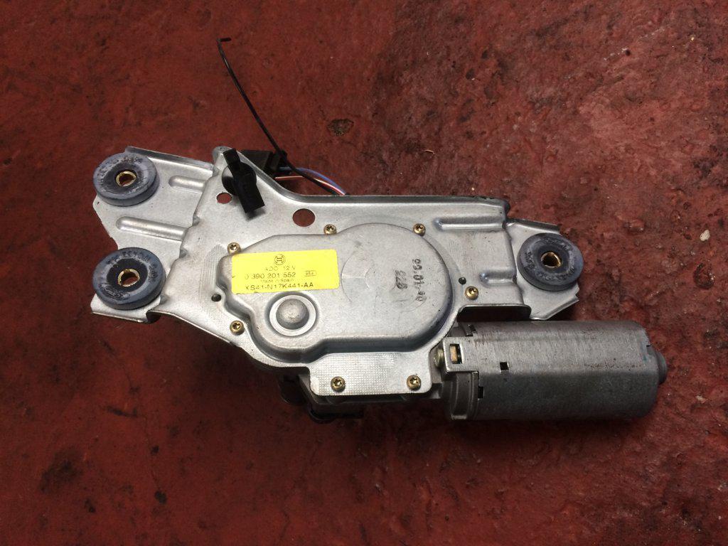 MOTOR LIMPIAPARABRISAS TR 