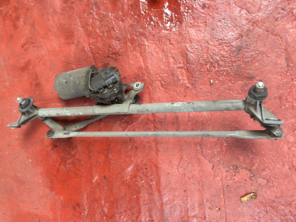MOTOR LIMPIAPARABRISAS DL 