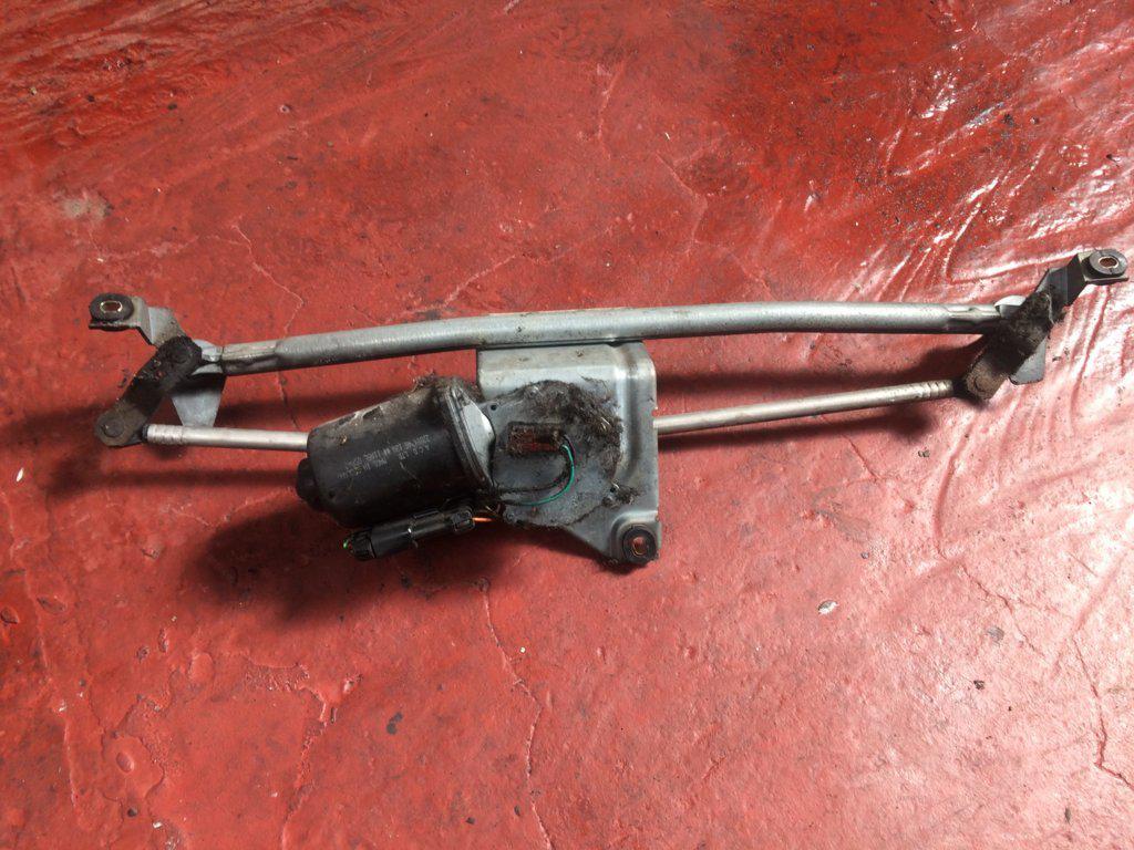 MOTOR LIMPIAPARABRISAS DL 