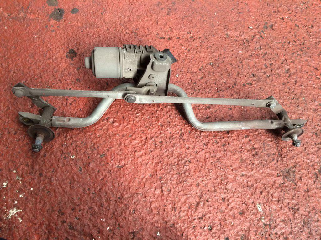 MOTOR LIMPIAPARABRISAS DL 